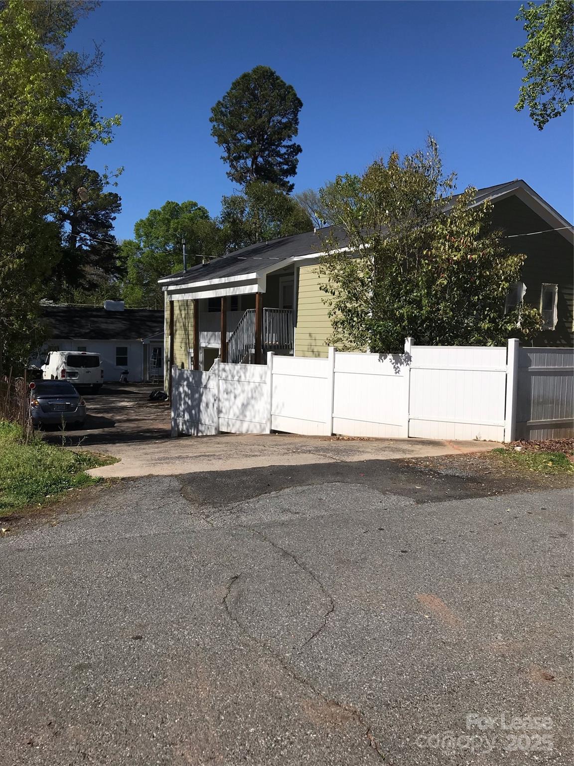 3805 Miriam Drive Charlotte NC 28205