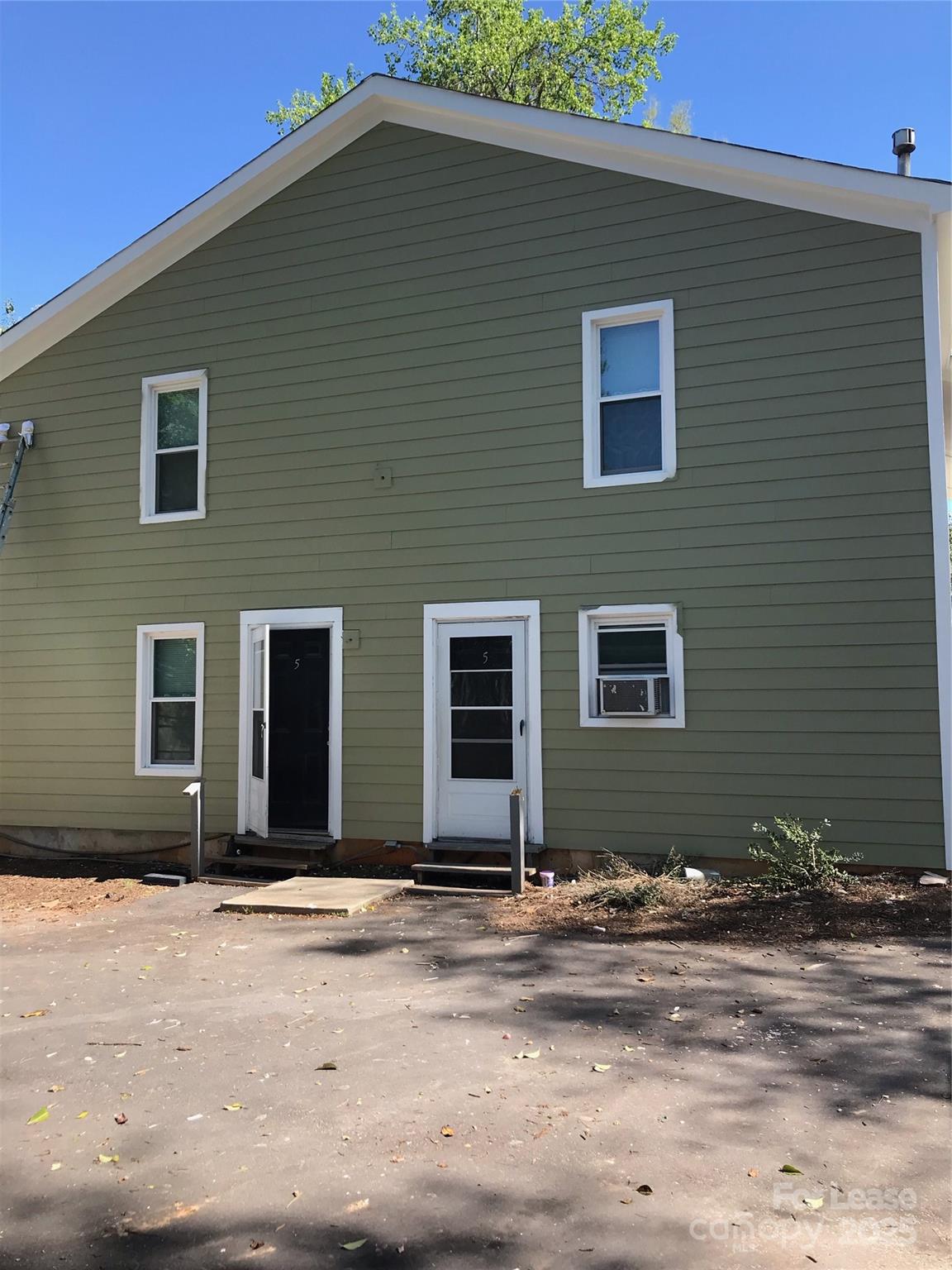 3805 Miriam Drive Charlotte NC 28205