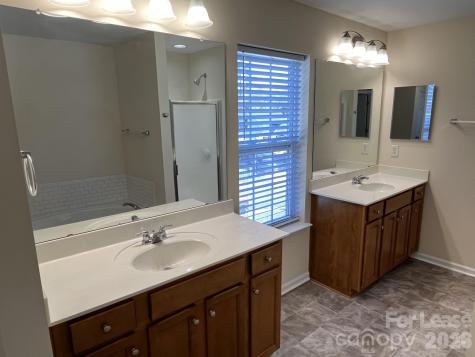 242 Summit Park Court Kannapolis NC 28083