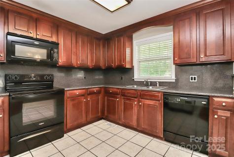 1005 Rainbow Drive Kannapolis NC 28081