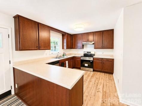 2736 Miranda Road Charlotte NC 28216