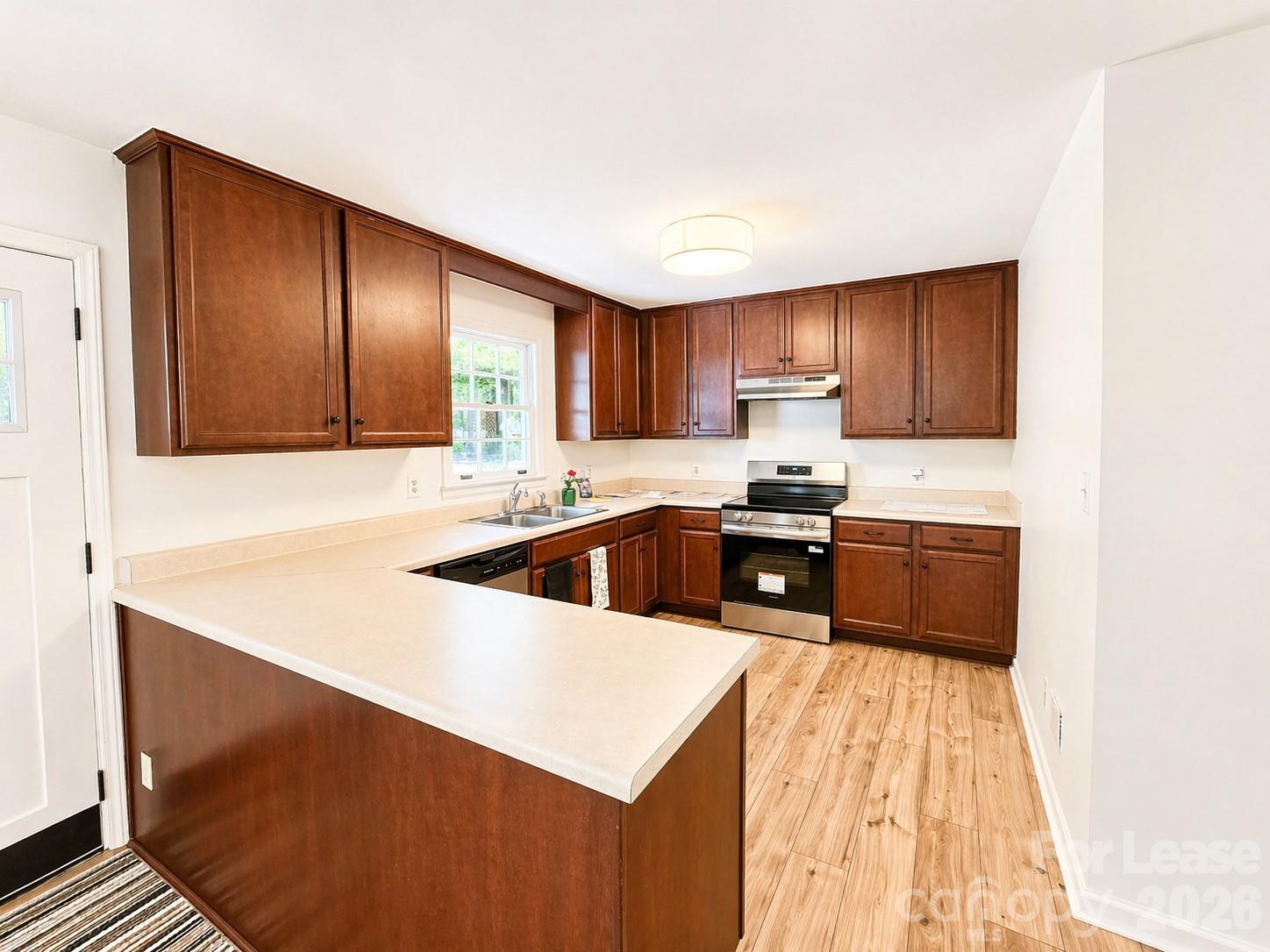 2736 Miranda Road Charlotte NC 28216