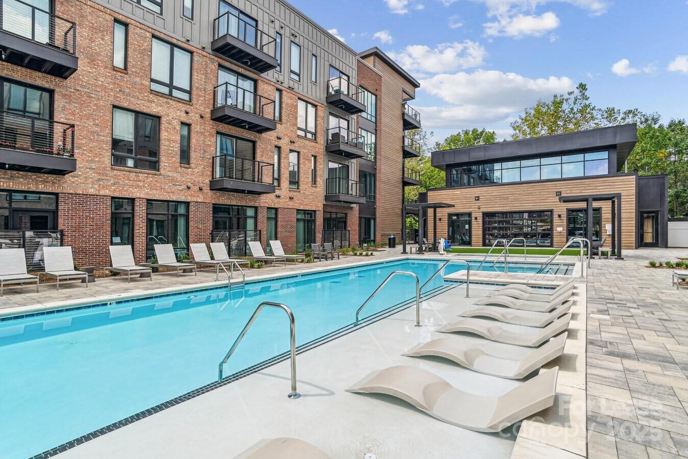 1028 Stitch Bend Way Charlotte NC 28206