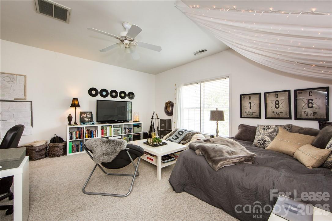 10378 Sutherby Drive Charlotte NC 28277
