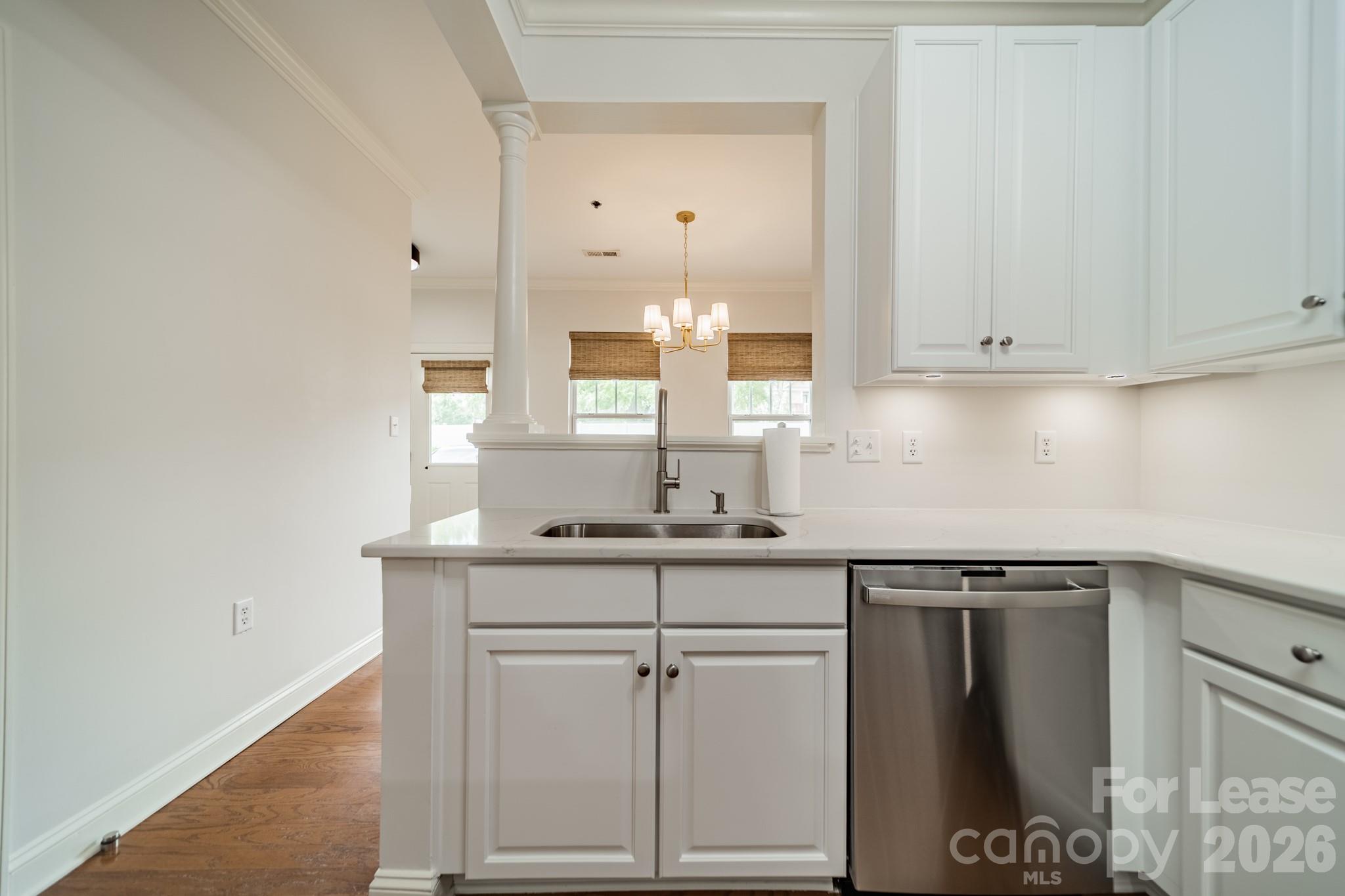 642 E 9th Street Charlotte NC 28202