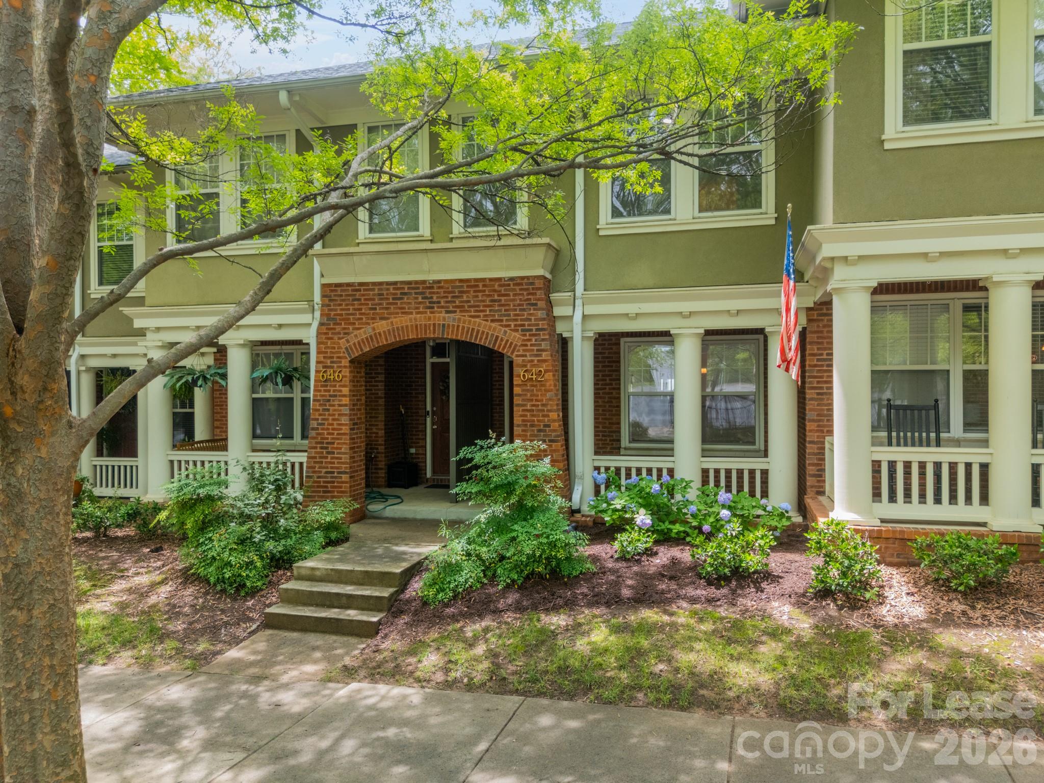642 E 9th Street Charlotte NC 28202