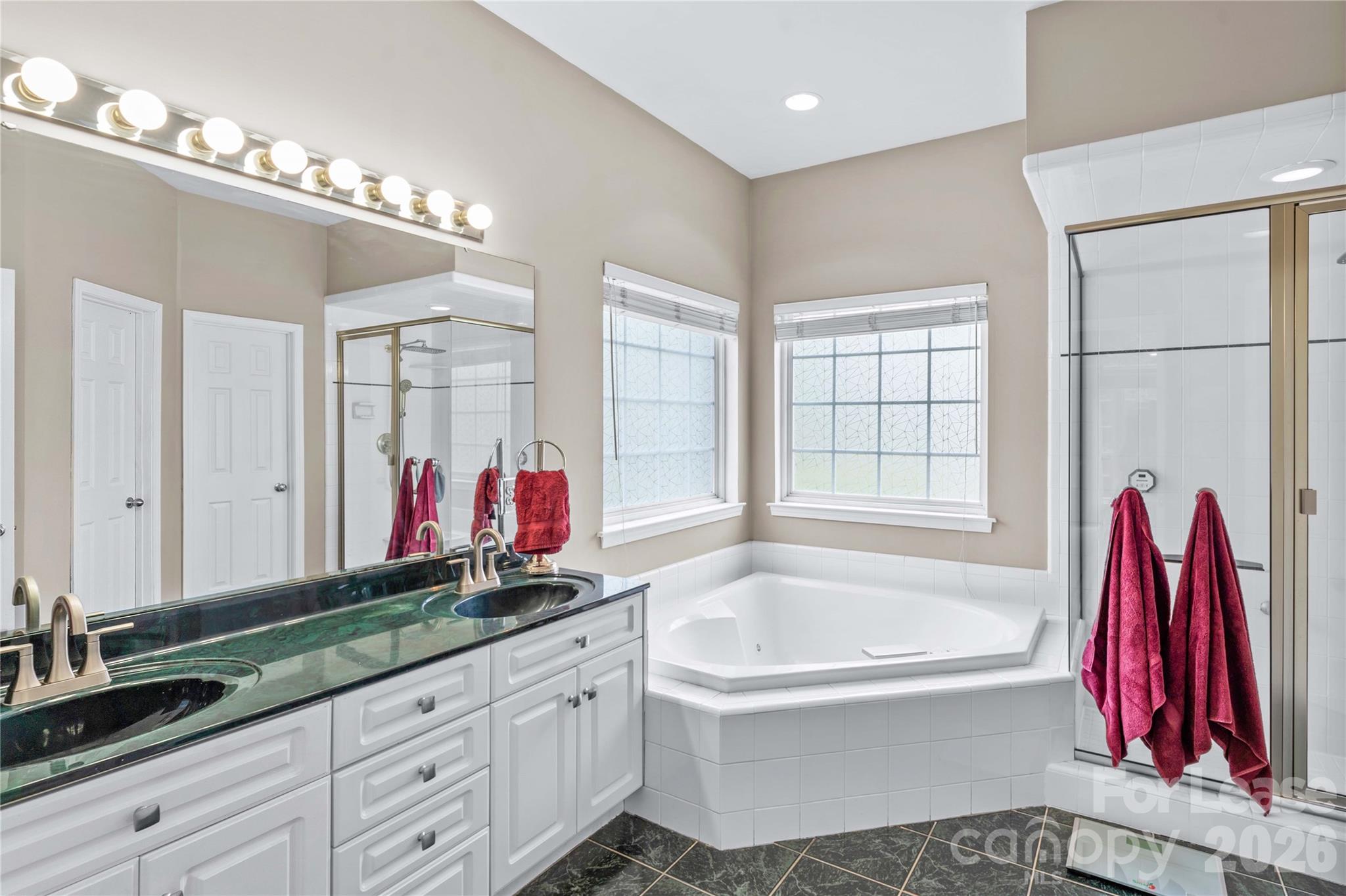 806 Pine Forest Road Charlotte NC 28214
