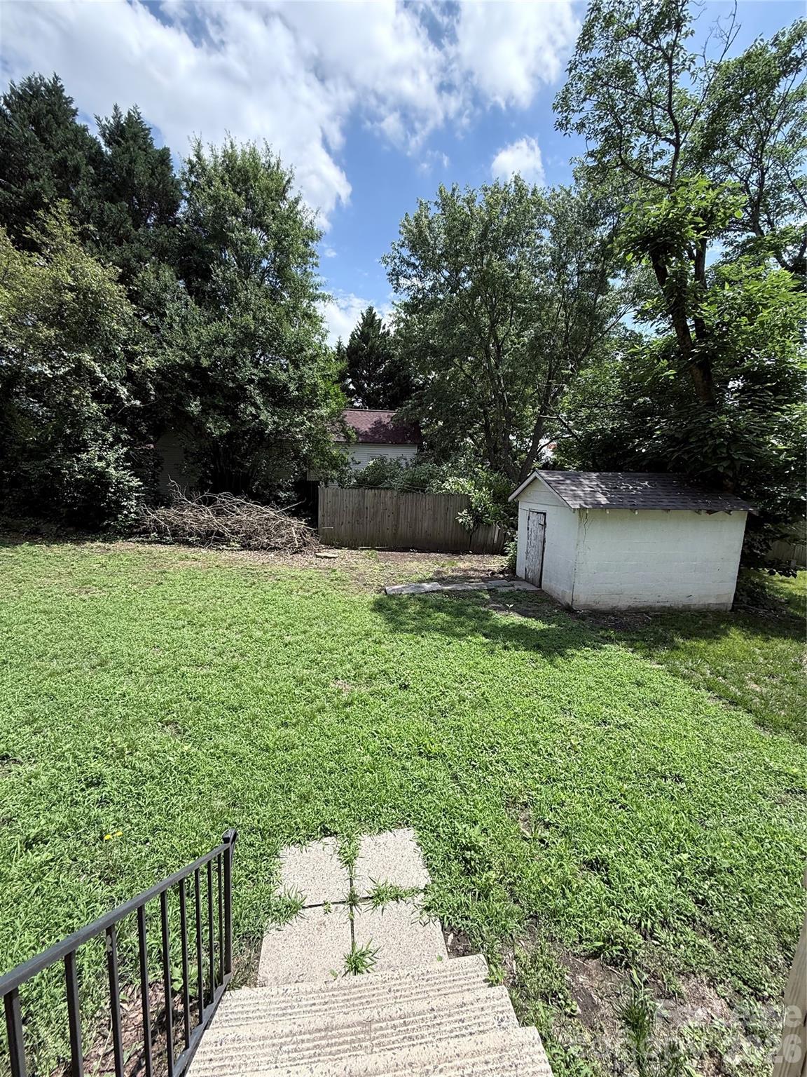 309 N Poplar Street Gastonia NC 28054