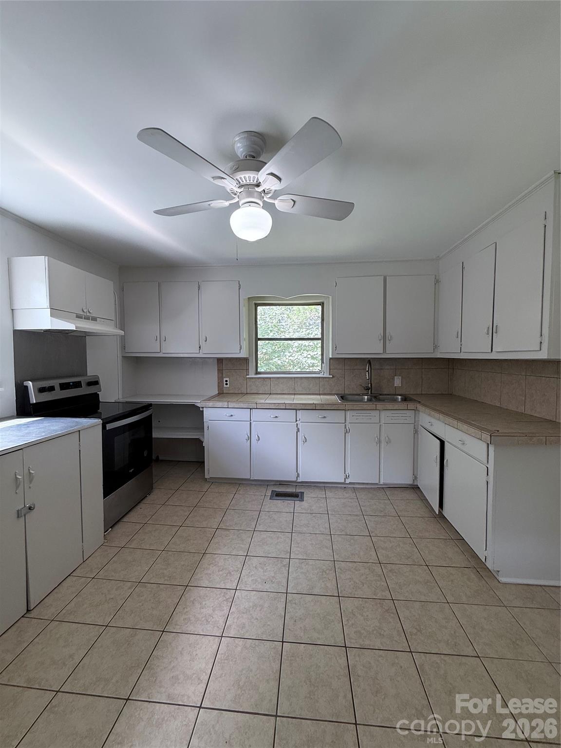 309 N Poplar Street Gastonia NC 28054