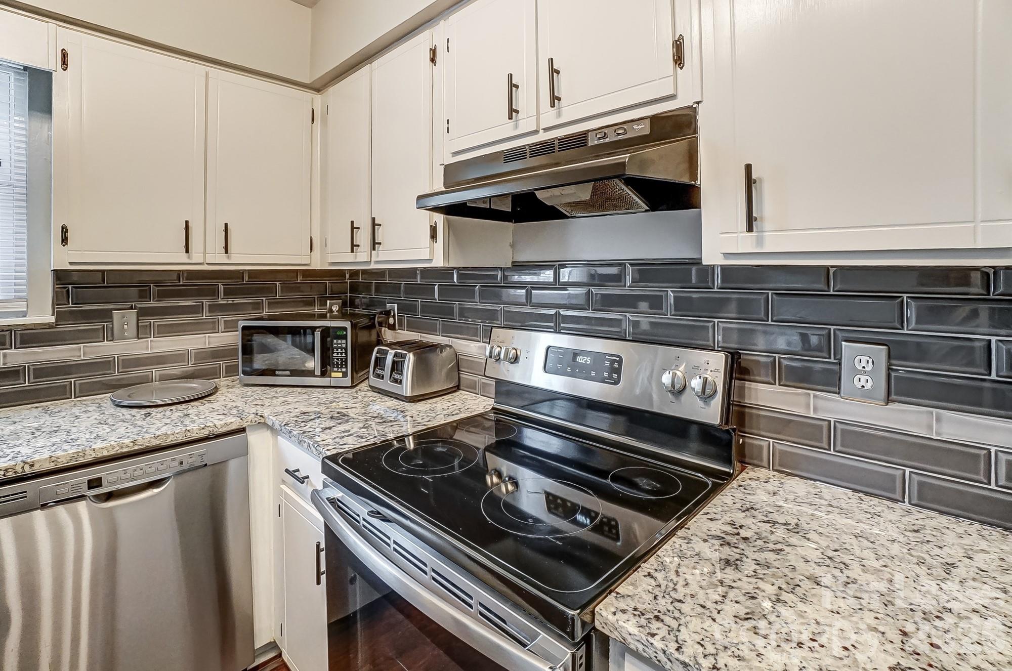 8518 Castle Pine Court Charlotte NC 28226