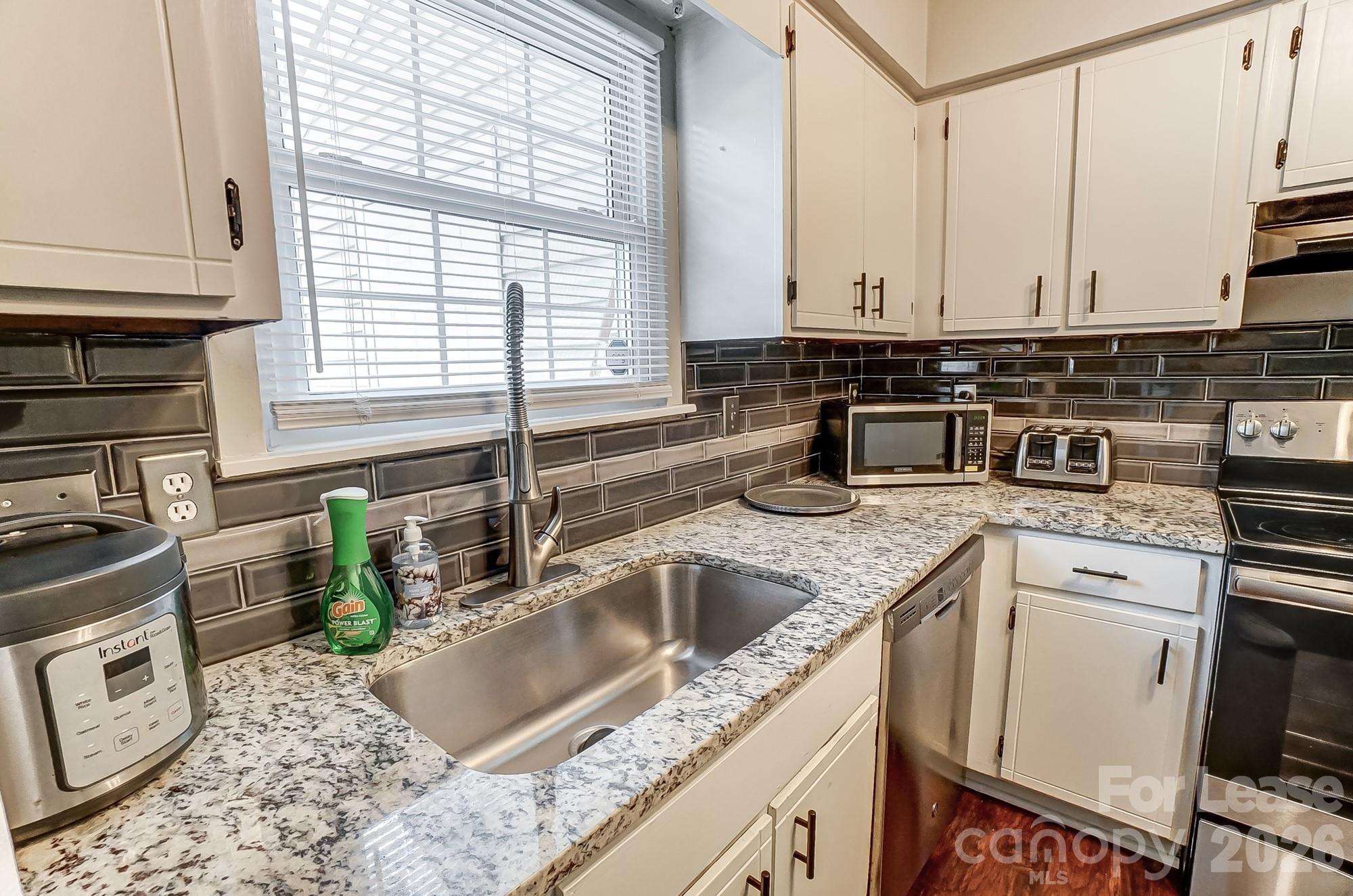 8518 Castle Pine Court Charlotte NC 28226