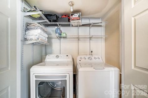 8518 Castle Pine Court Charlotte NC 28226