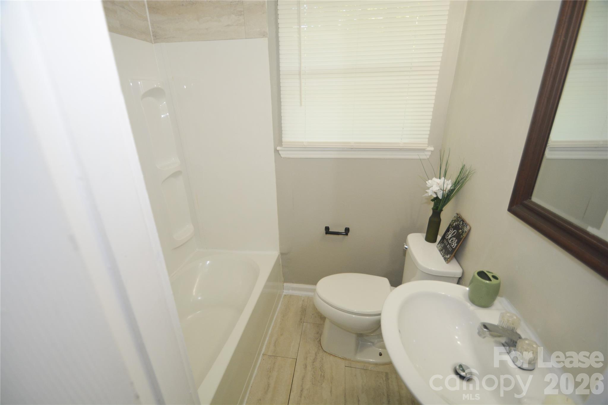 2143 Finchley Drive Charlotte NC 28215