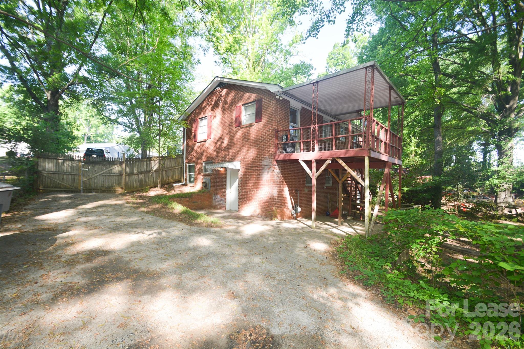 2143 Finchley Drive Charlotte NC 28215