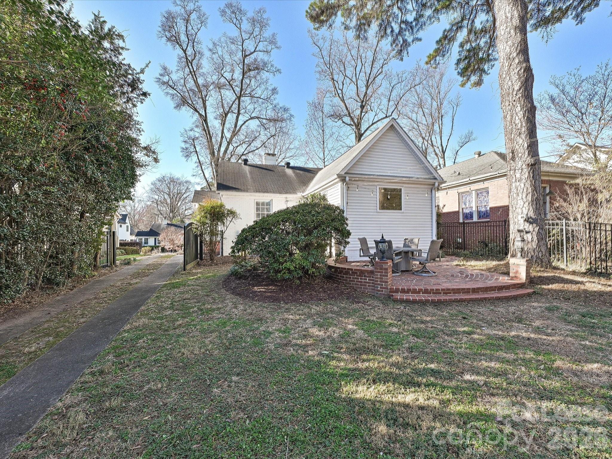 2331 Chesterfield Avenue Charlotte NC 28205