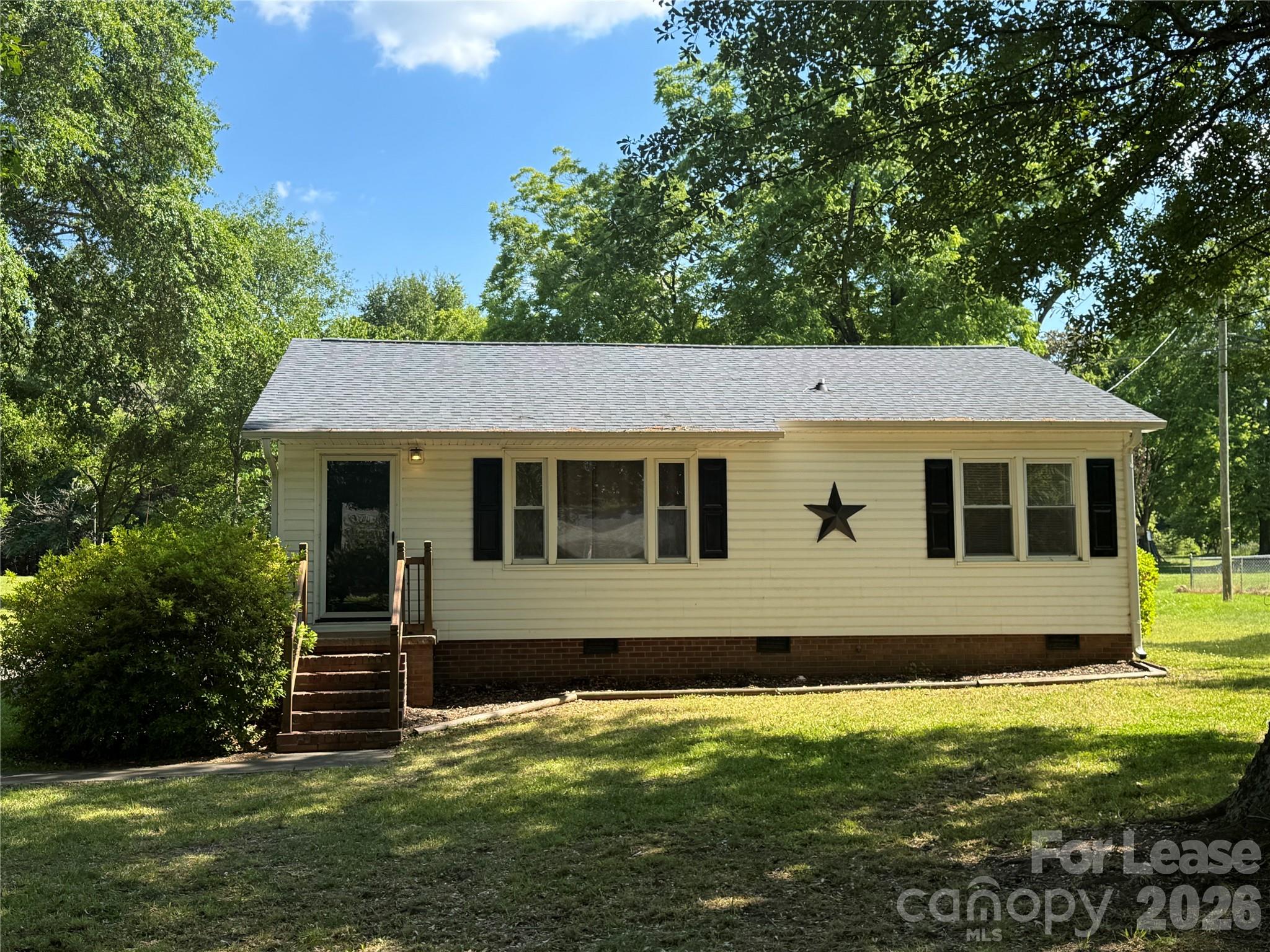 108 Morris Avenue Mount Holly NC 28120