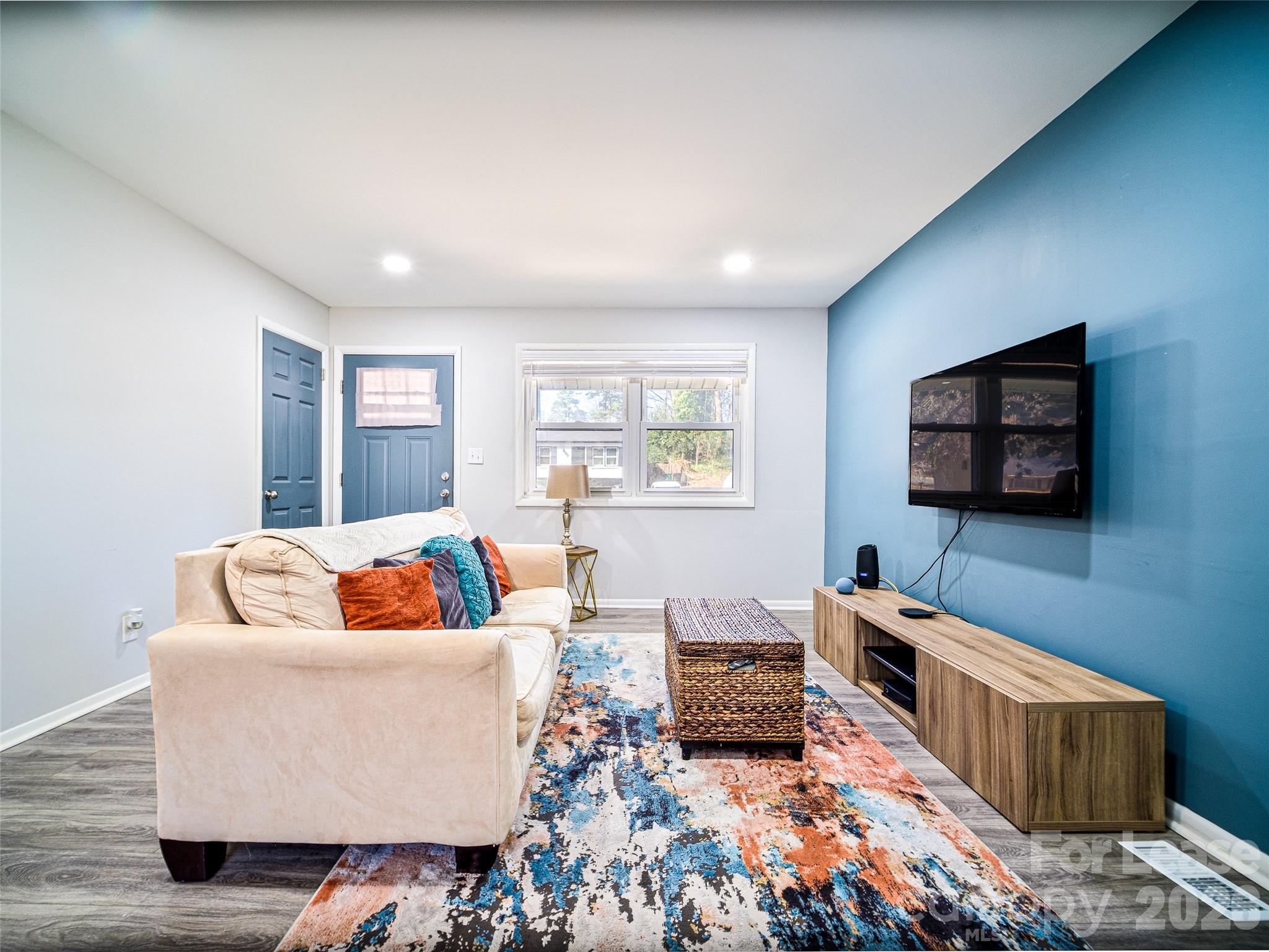 2515 Thornton Road Charlotte NC 28208