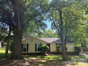 5921 Falstaff Drive Charlotte NC 28227