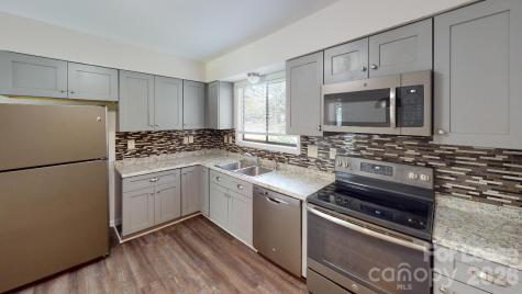 5921 Falstaff Drive Charlotte NC 28227