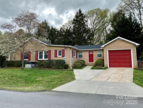 1402 W Mauney Avenue Gastonia NC 28052