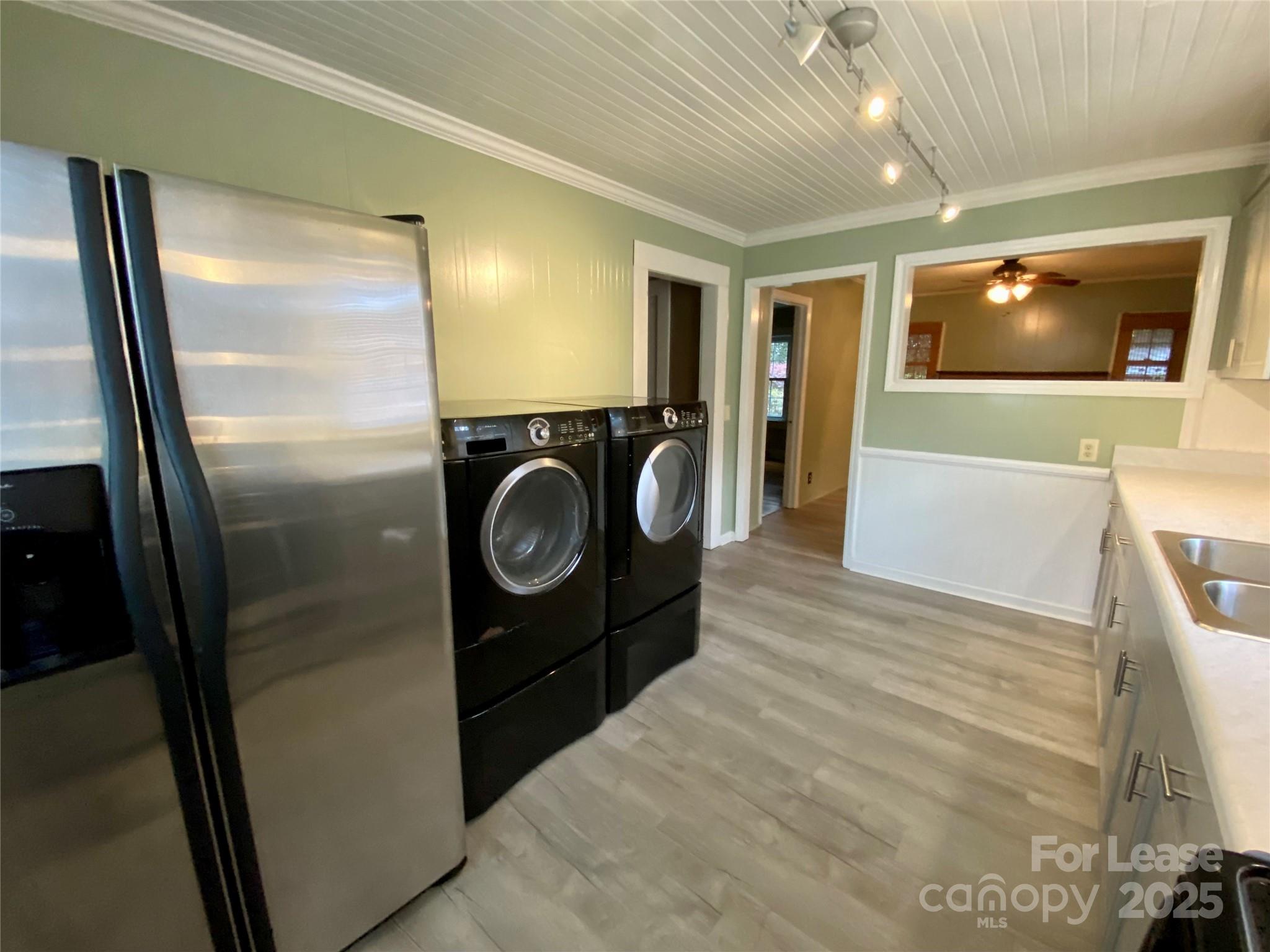1402 W Mauney Avenue Gastonia NC 28052