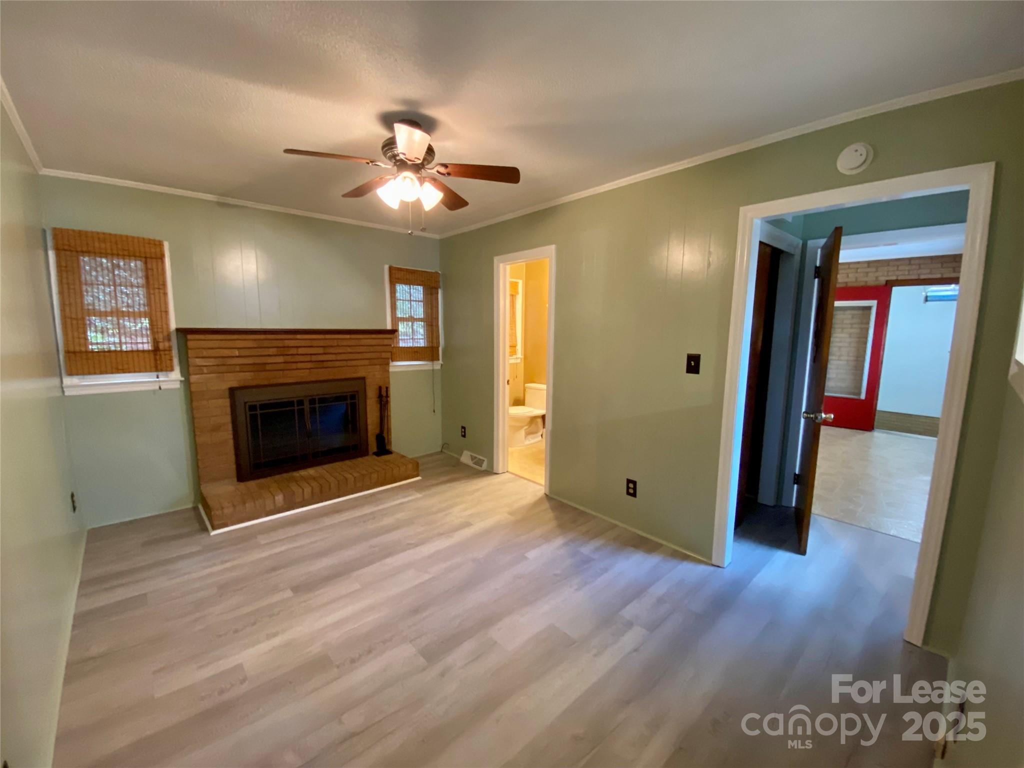 1402 W Mauney Avenue Gastonia NC 28052