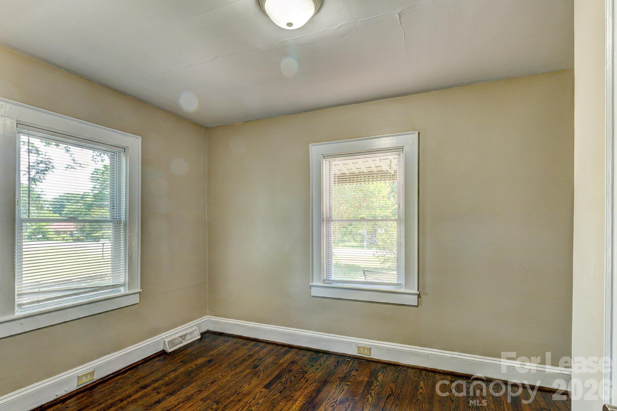 1006 Delview Road Cherryville NC 28021