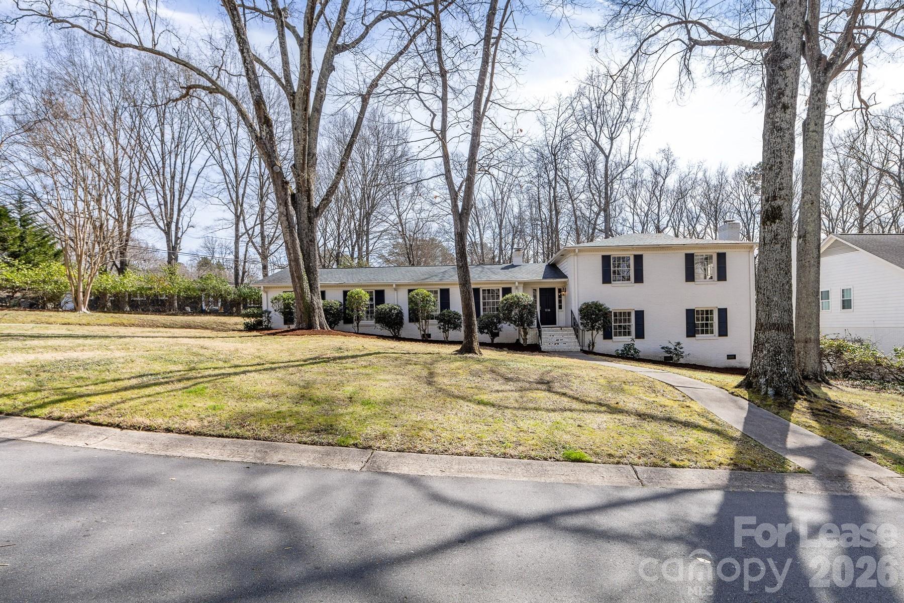1116 Circlewood Drive Charlotte NC 28211