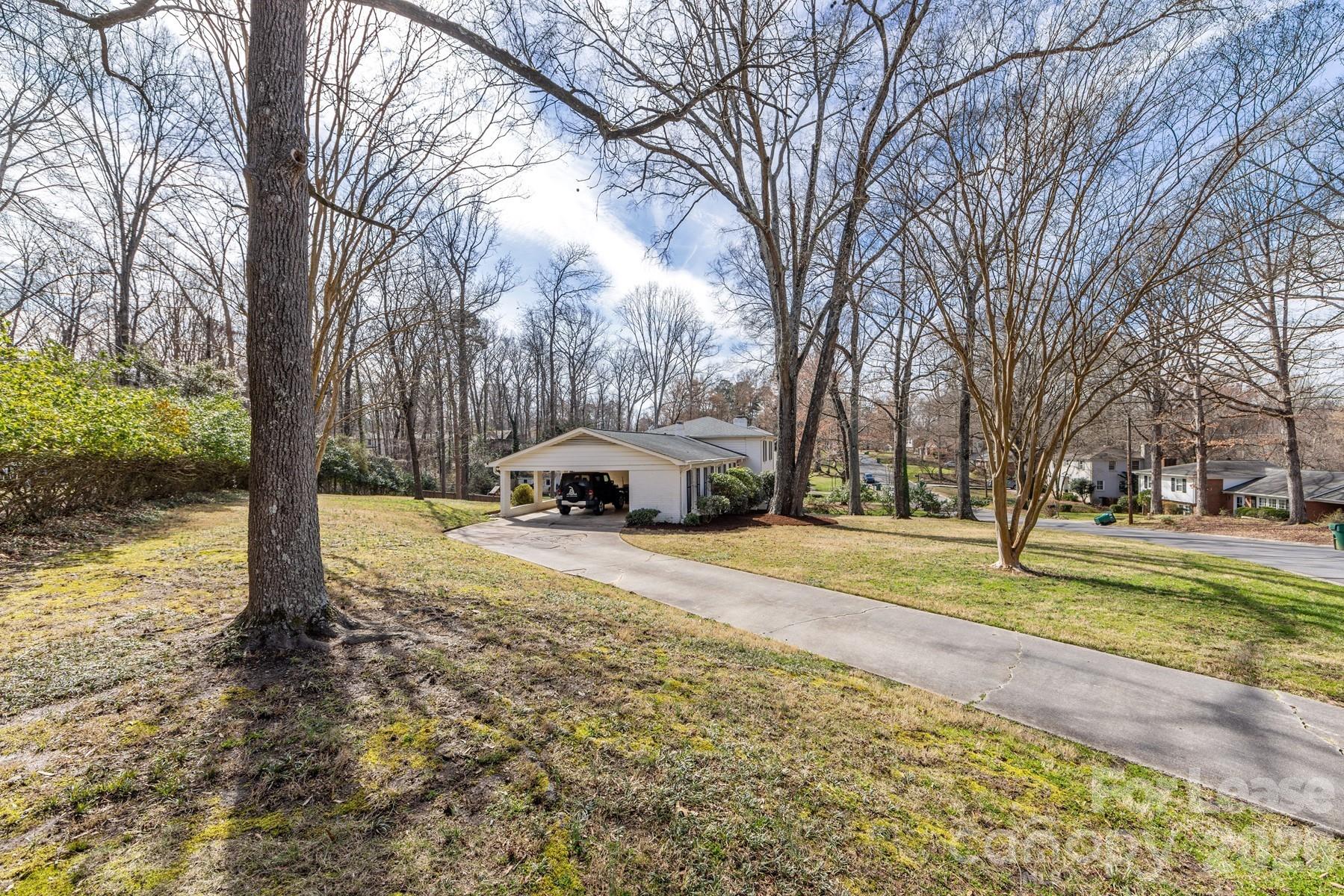 1116 Circlewood Drive Charlotte NC 28211