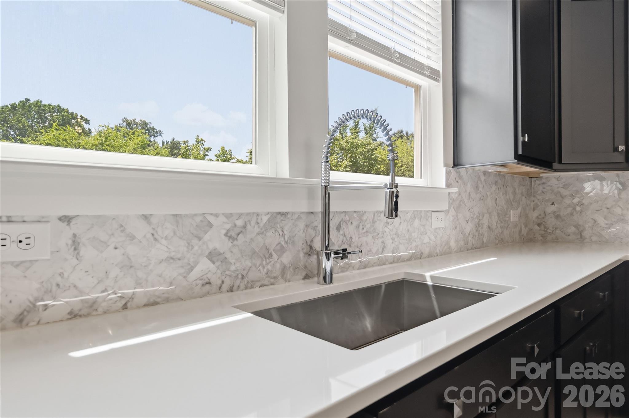 371 S Bruns Avenue Charlotte NC 28208