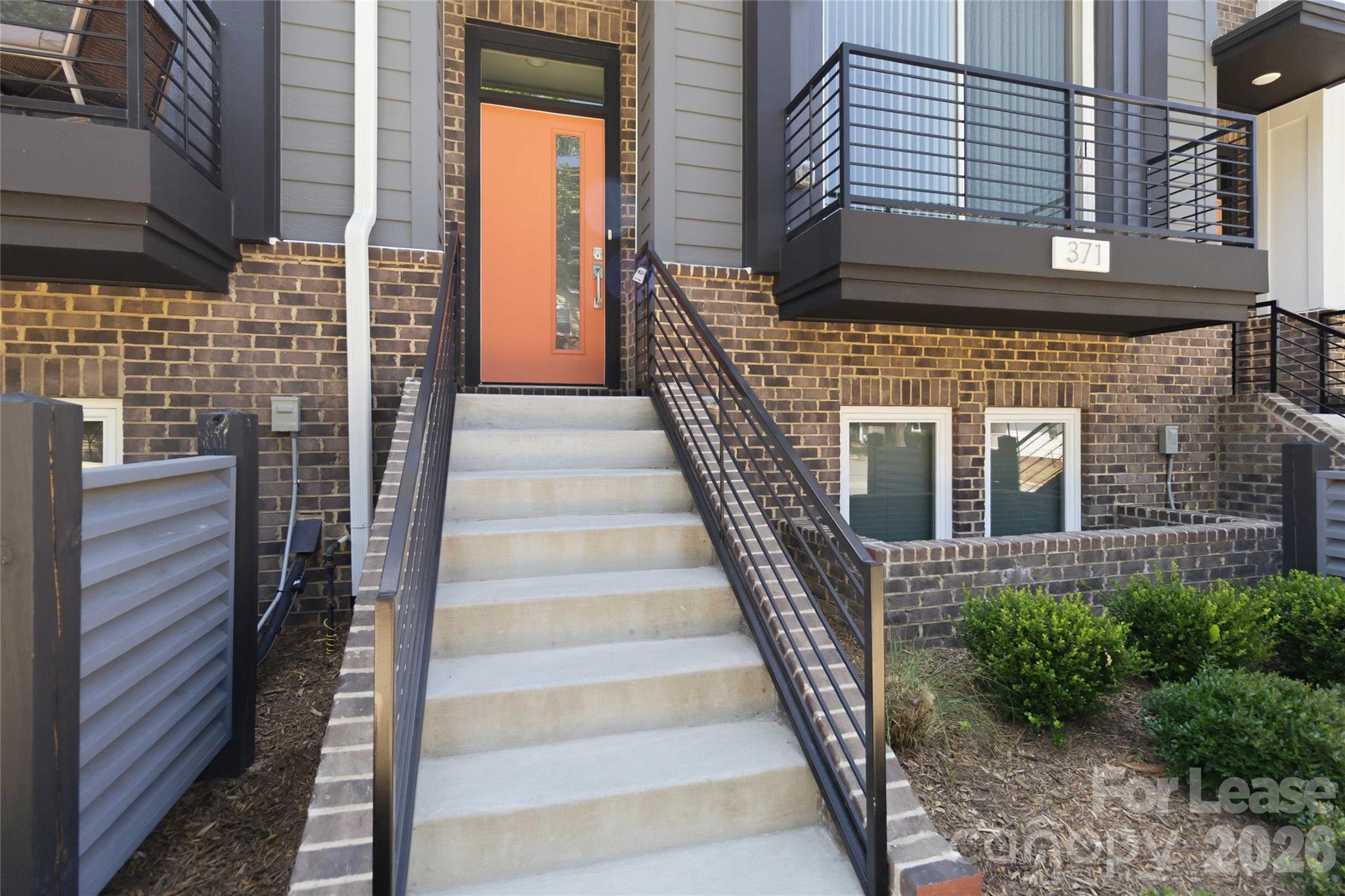 371 S Bruns Avenue Charlotte NC 28208