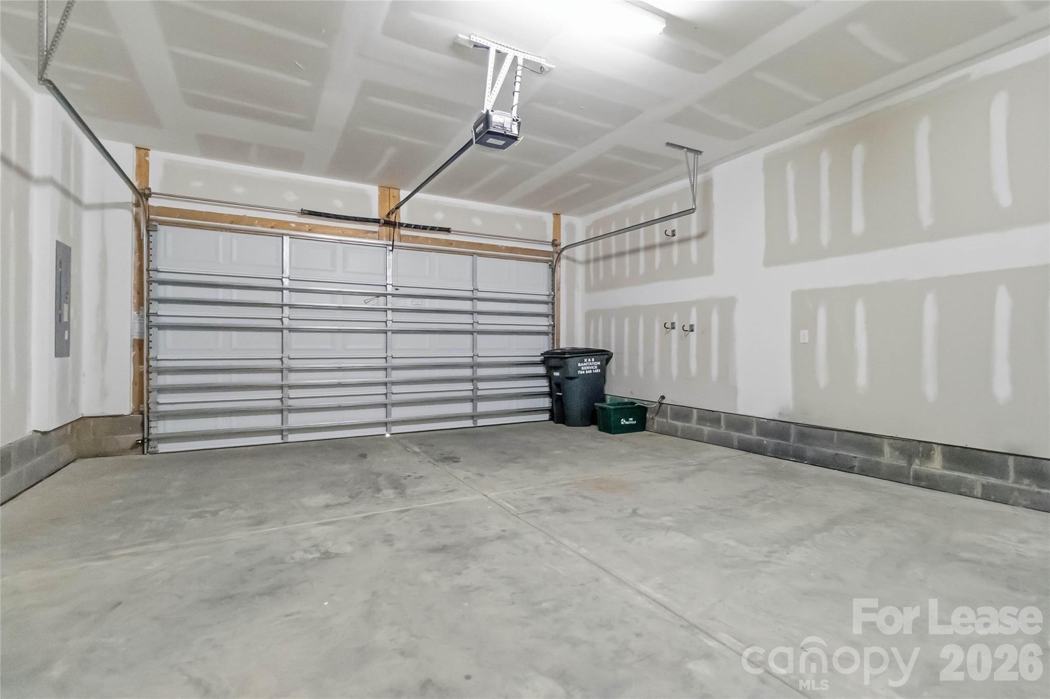 371 S Bruns Avenue Charlotte NC 28208