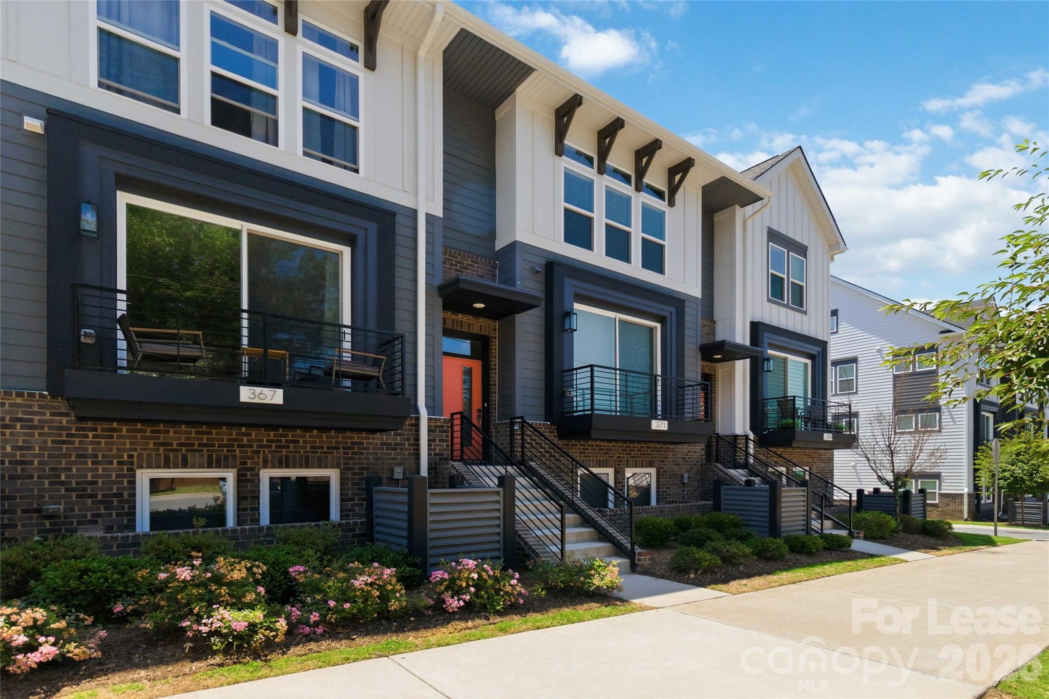 371 S Bruns Avenue Charlotte NC 28208