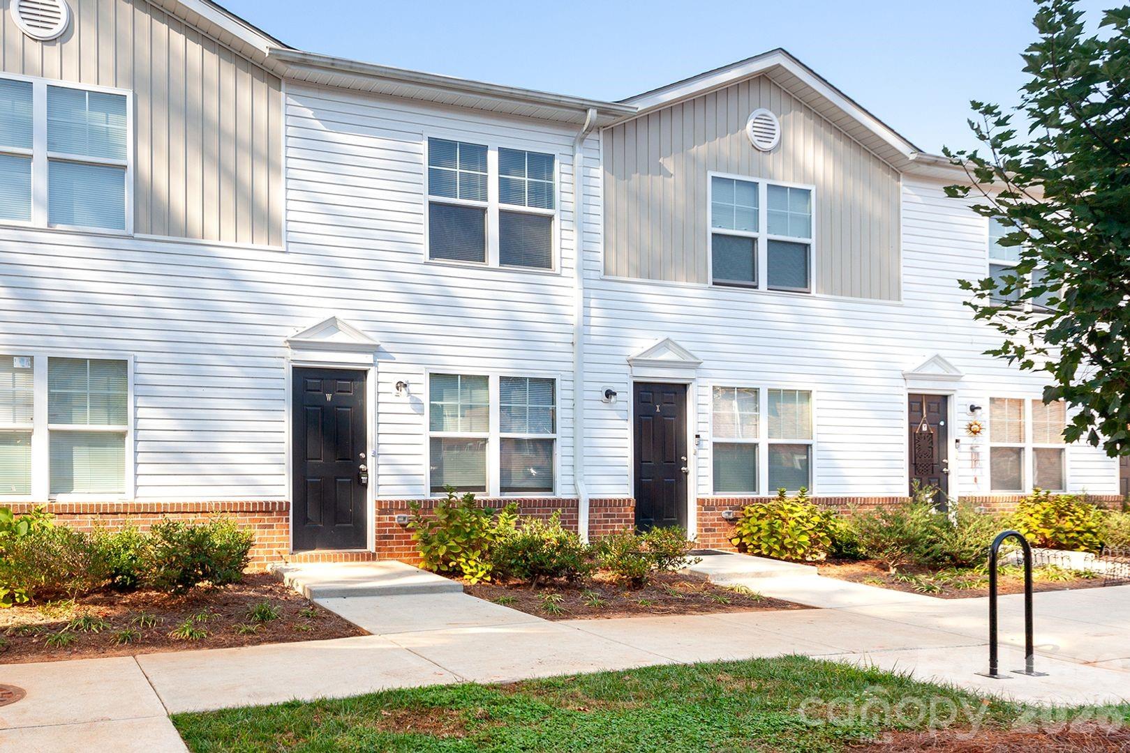 2025 Oakdale Road Charlotte NC 28216
