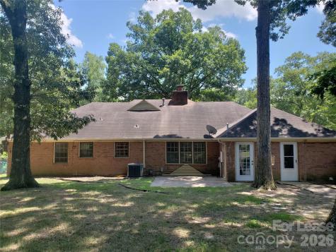 814 Pineborough Road Charlotte NC 28212