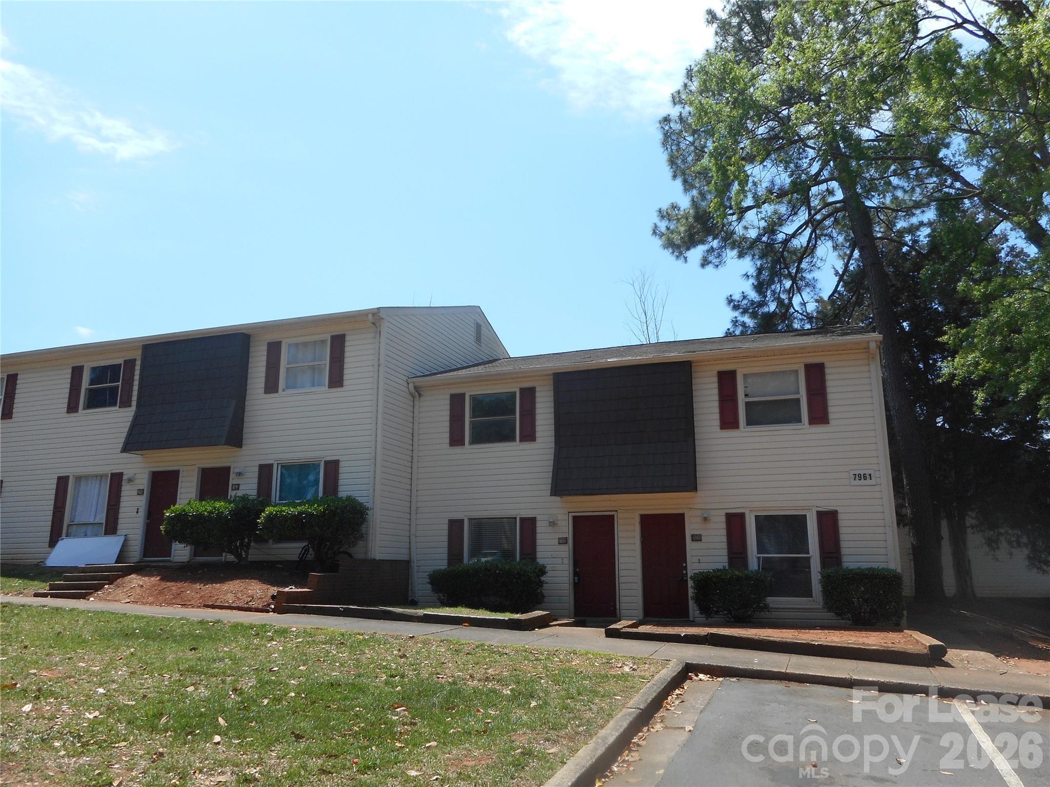 7961 Shady Oak Trail Charlotte NC 28210