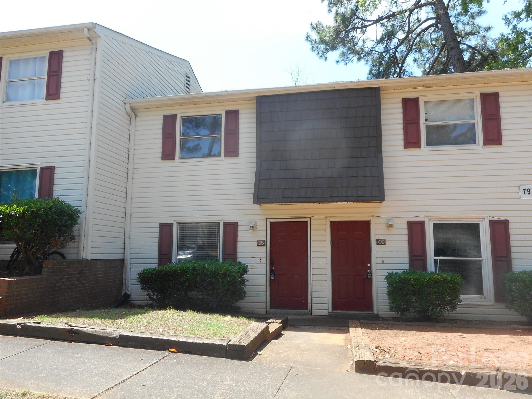 7961 Shady Oak Trail Charlotte NC 28210
