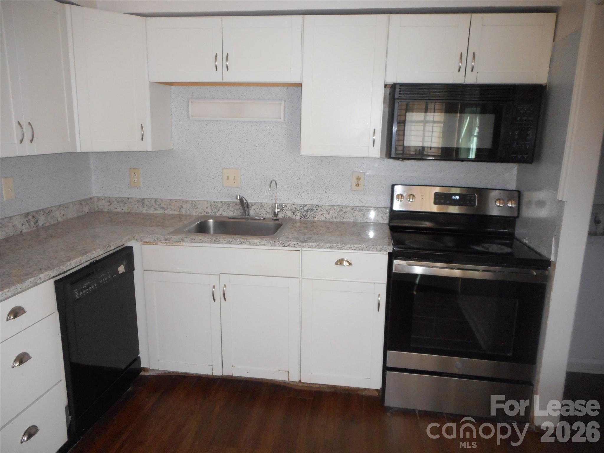 7961 Shady Oak Trail Charlotte NC 28210