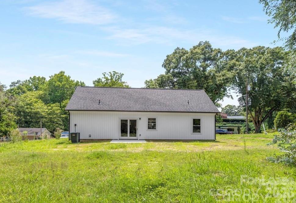 208 Graham Street Gastonia NC 28052