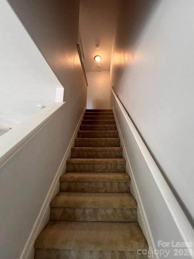 9505 Drains Bay Court Charlotte NC 28214