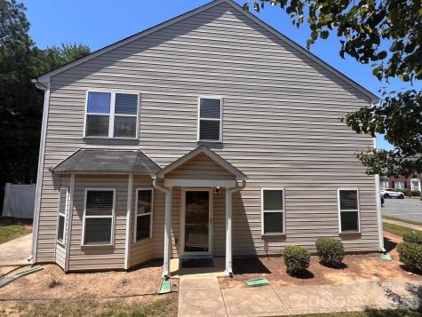 9505 Drains Bay Court Charlotte NC 28214