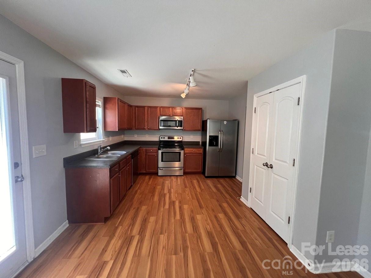 9505 Drains Bay Court Charlotte NC 28214