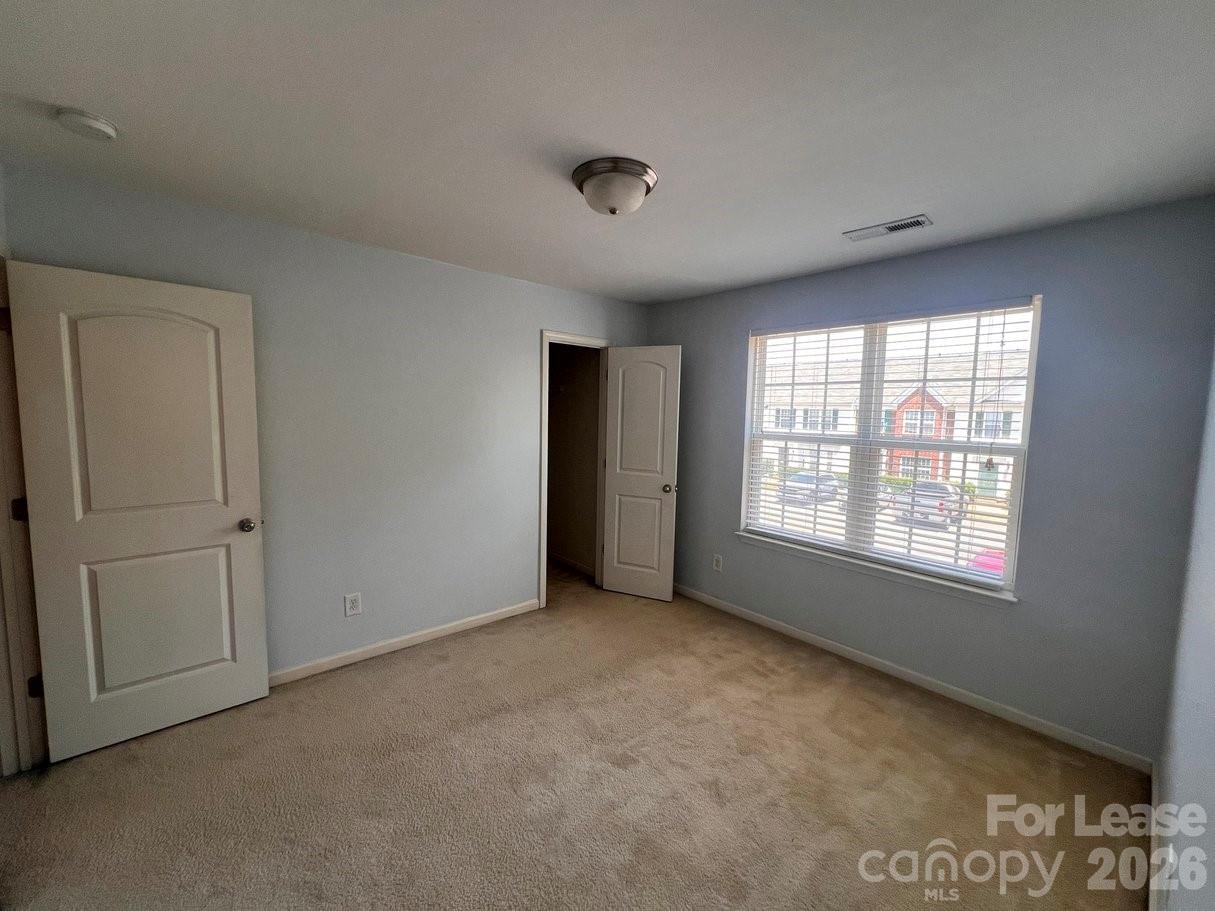 9505 Drains Bay Court Charlotte NC 28214