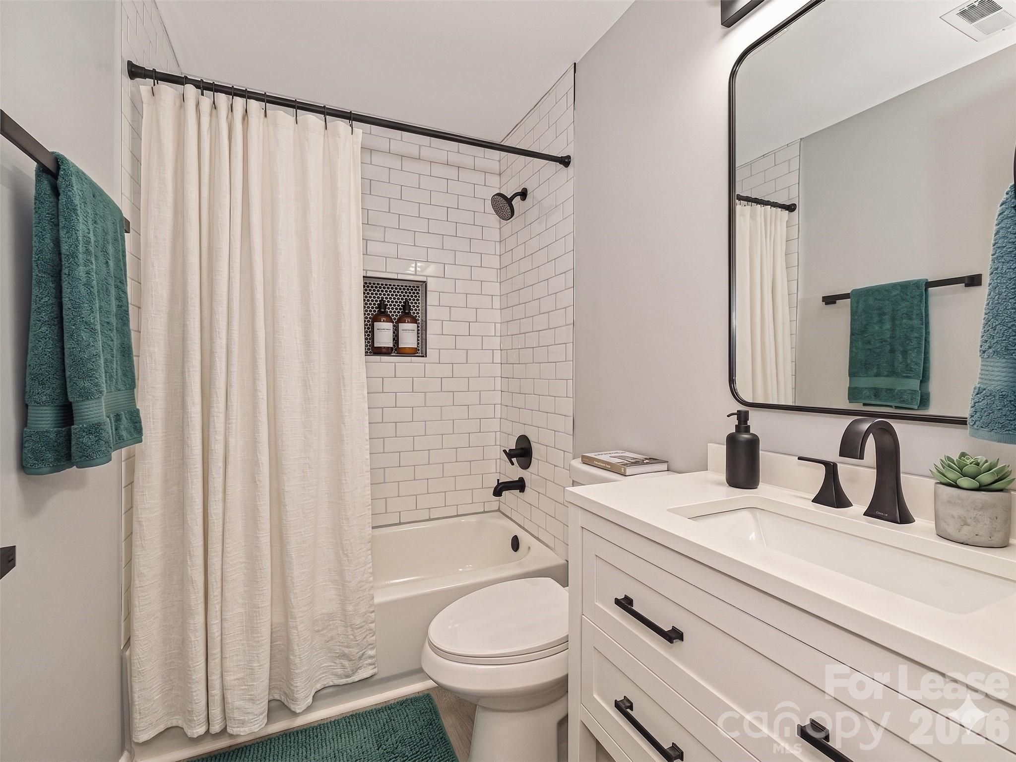 633 Pennwood Lane Charlotte NC 28215