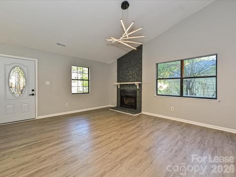 633 Pennwood Lane Charlotte NC 28215