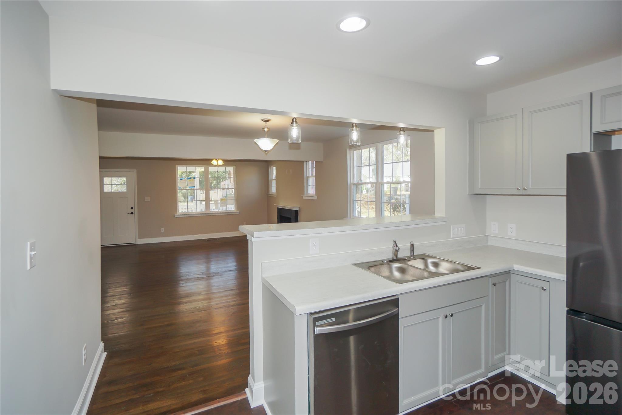2143 Camp Greene Street Charlotte NC 28208