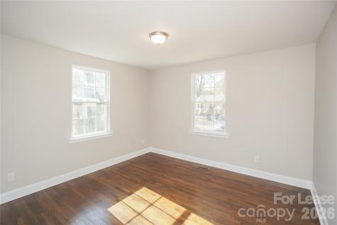 2143 Camp Greene Street Charlotte NC 28208