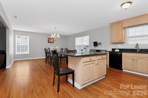 6238 King George Drive Charlotte NC 28213
