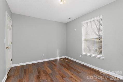 6238 King George Drive Charlotte NC 28213