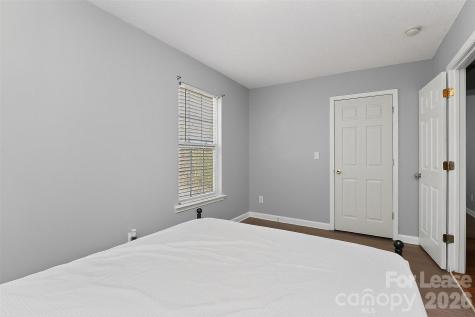 6238 King George Drive Charlotte NC 28213